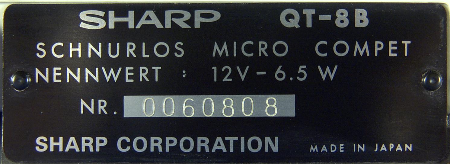 Sharp QT-8B, Typenschild