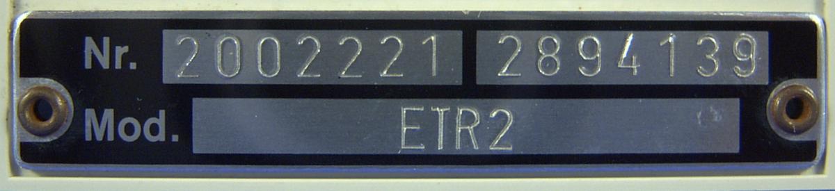 Typenschild eines ETR 2, Erzeugnis 2002221